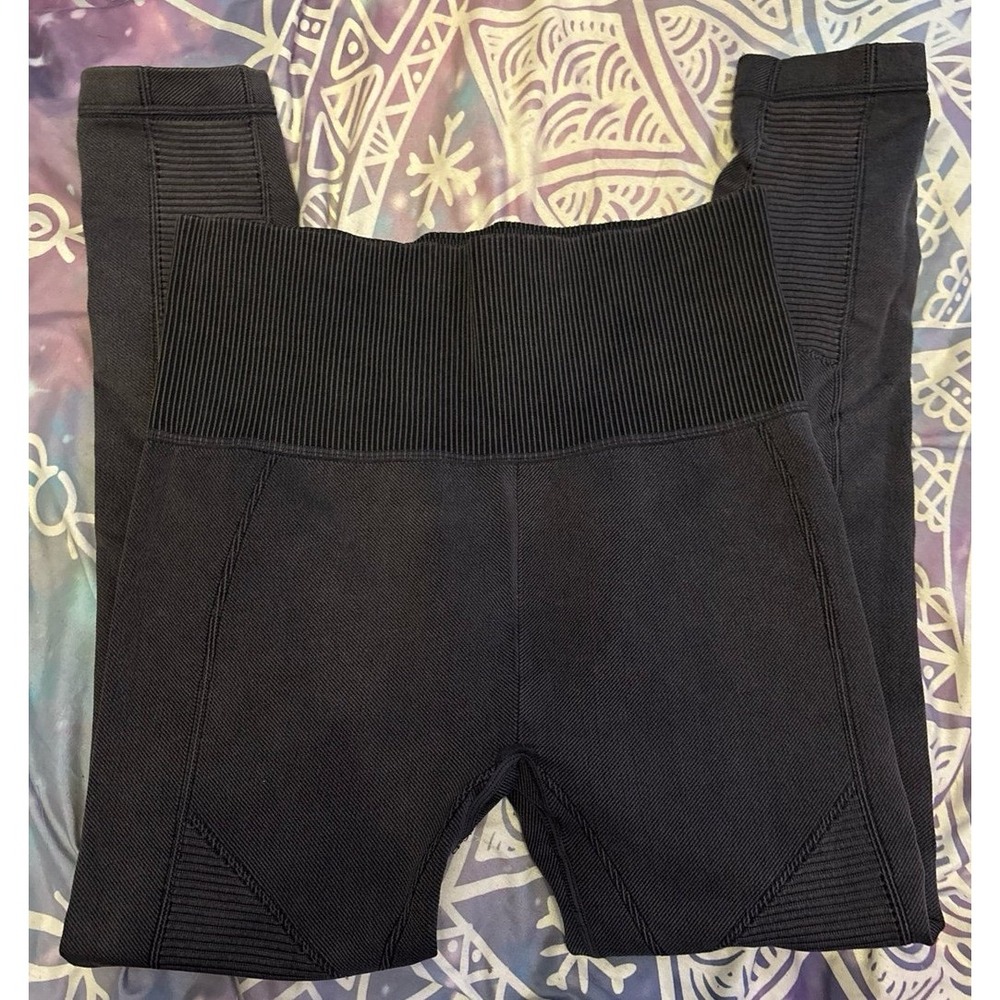 Yummie Women's Heathered Charcoal Seamless‎ Shaping Contour Leggings, L/XL